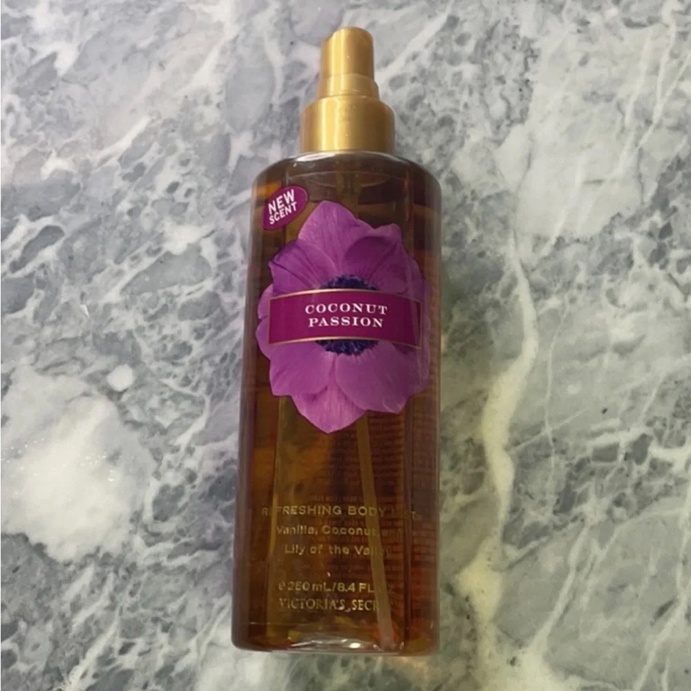 Victorias Secret Spray Mist Fragrance Coconut Passion‎